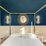 V E N E R E Πανσιόν 4*