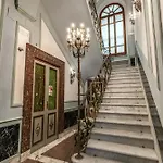 V E N E R E بيت ضيافة