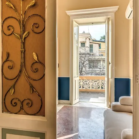 V E N E R E Casa de hóspedes Roma